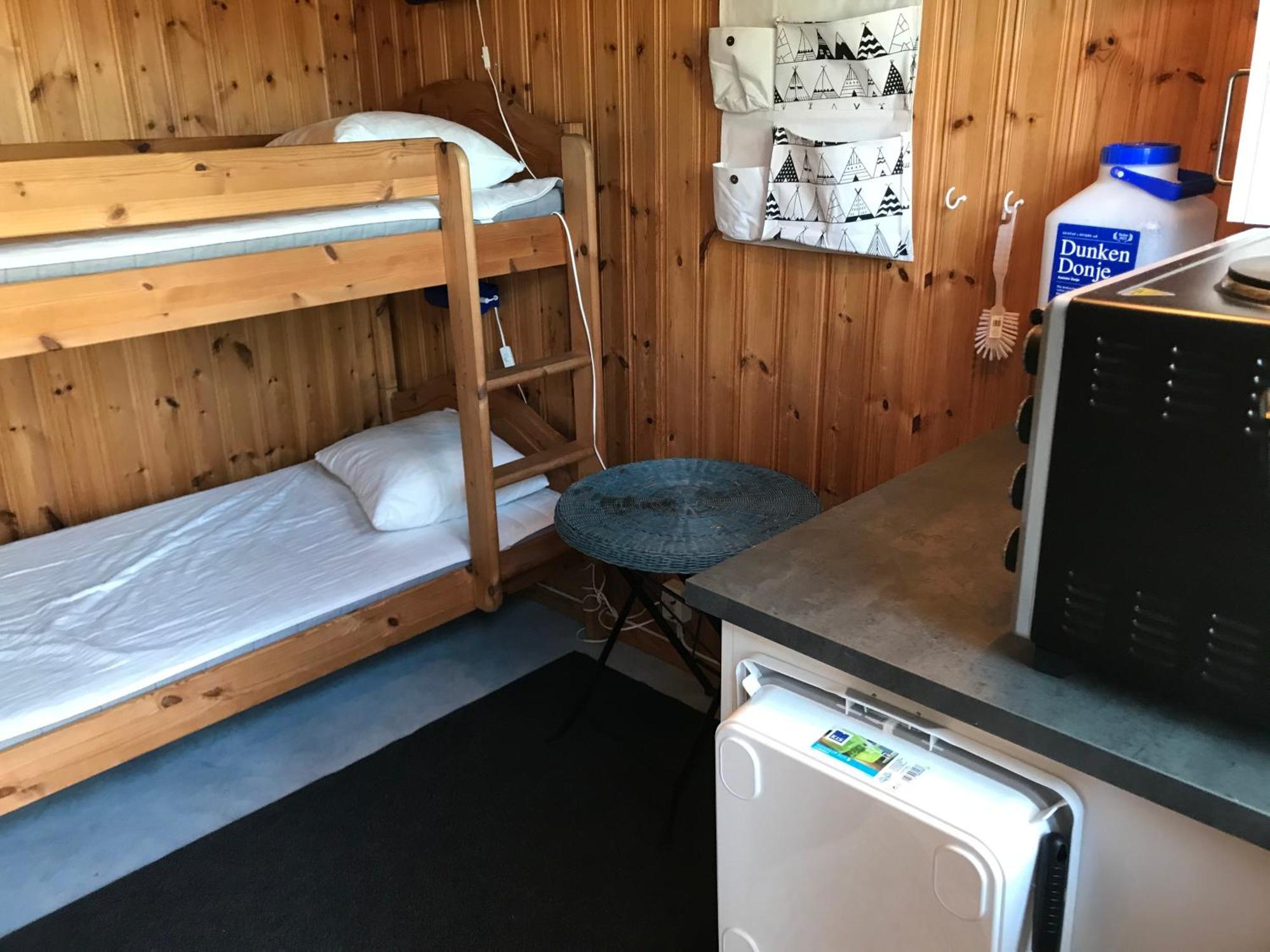 Bjoersjoeas Vildmark - Small Camping Cabin Close To Nature Olofstorp Zimmer foto